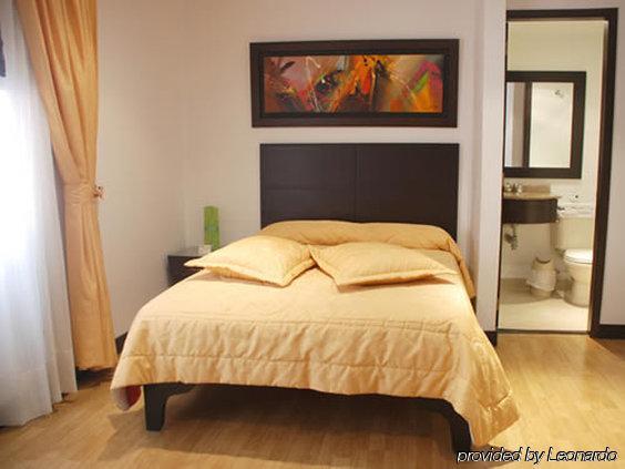 Hotel American Deluxe Bogotá Pokoj fotografie